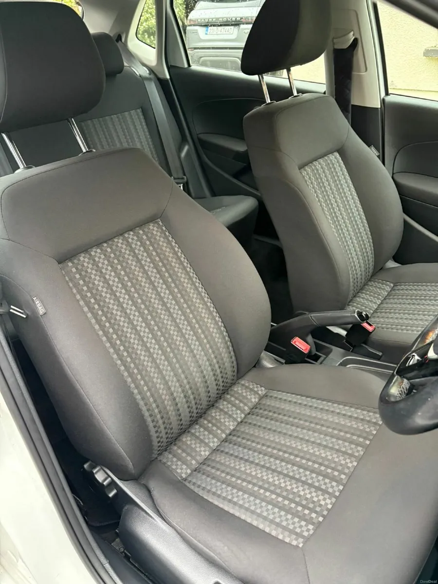 Volkswagen Polo 2016 - Image 3