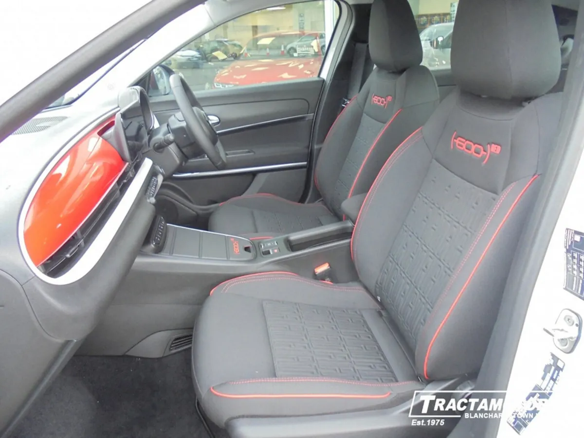 Fiat 600 RED EDITION 115KW - Image 4