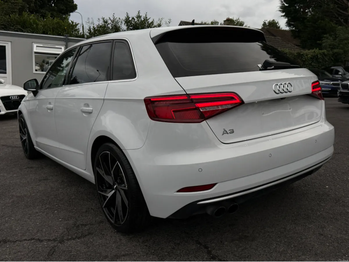 Audi A3 1.4 FULL LEATHER SEATS / VIRTUAL COCKPIT - - Image 4