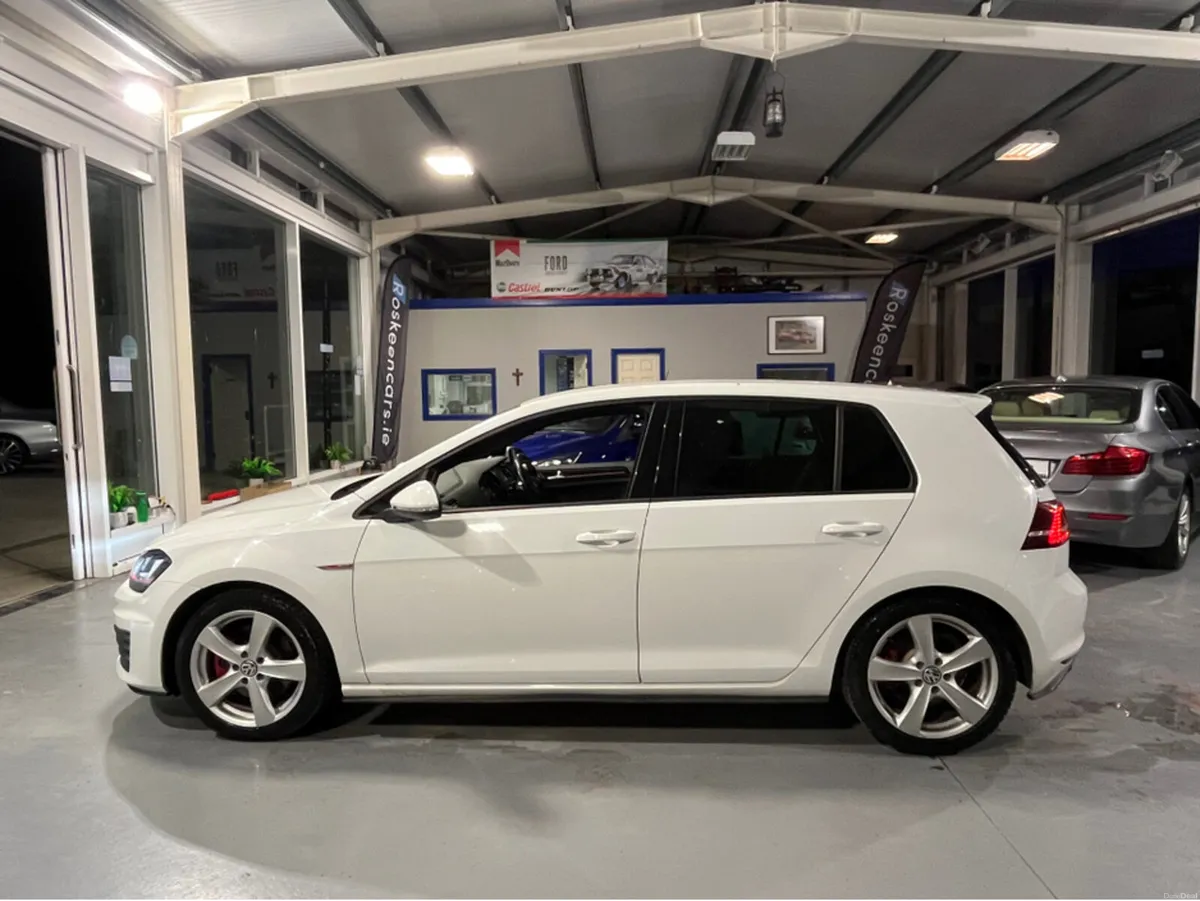 Volkswagen Golf Gti 2.0 Tsi Dsg Automatic *reserve - Image 4