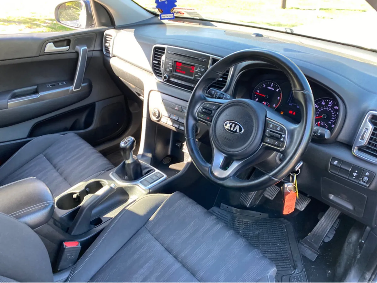 Kia Sportage 1.7cdri 114BHP 5DR - Image 5
