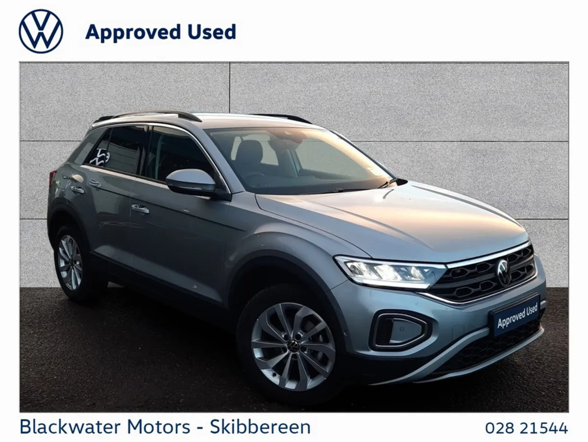 Volkswagen T-Roc 2.0TDI 116BHP EDITION 75 WITH REA - Image 1