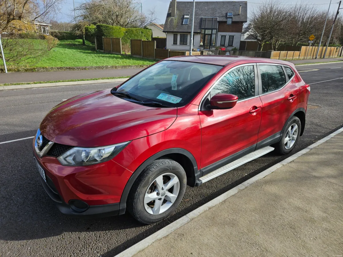 Nissan Qashqai 1.2 PET XE 4DR - Image 3