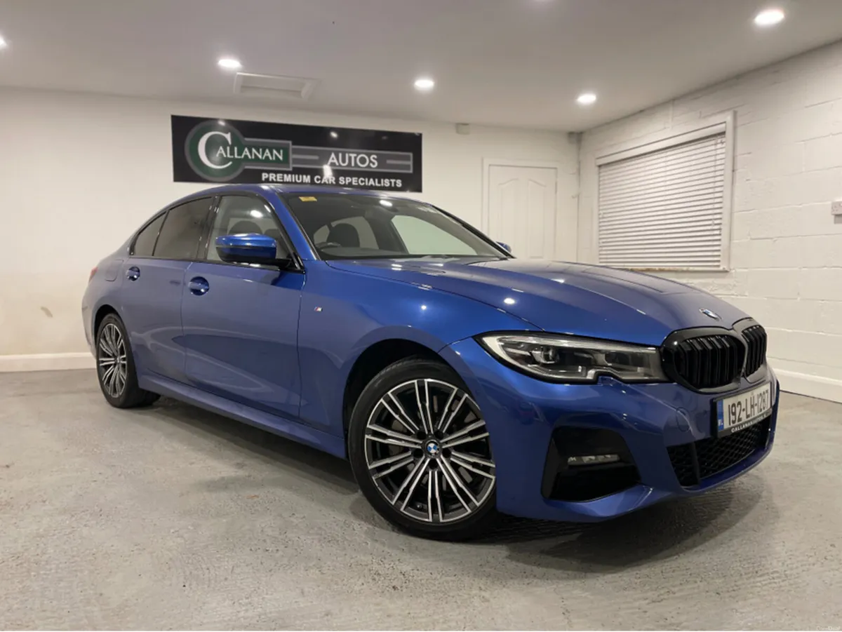 BMW 3-Series 330 E M SPORT ***HI SPEC***GLASS SUNR - Image 1