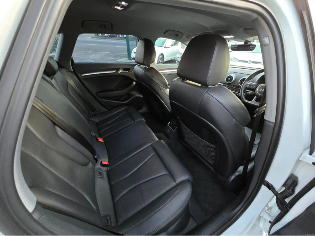 Audi A3 ( 192 ) FULL LEATHER PACK SMARTPHONE INTER - Image 5