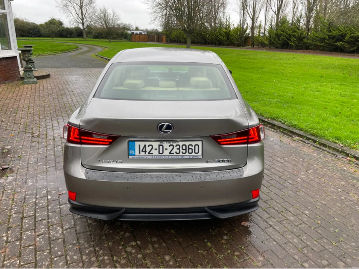 Lexus IS 300 H EXECUTIVE EDITION AUTOMATIC E-C E-C - Image 5