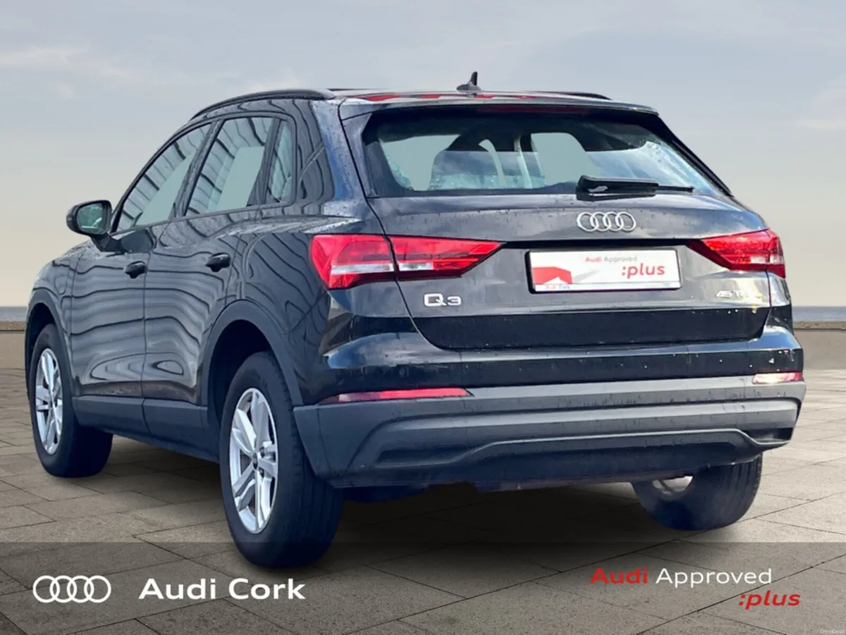 Audi Q3 1.4 45TFSI E 245BHP TECHNIK AUTOMATIC - Image 5