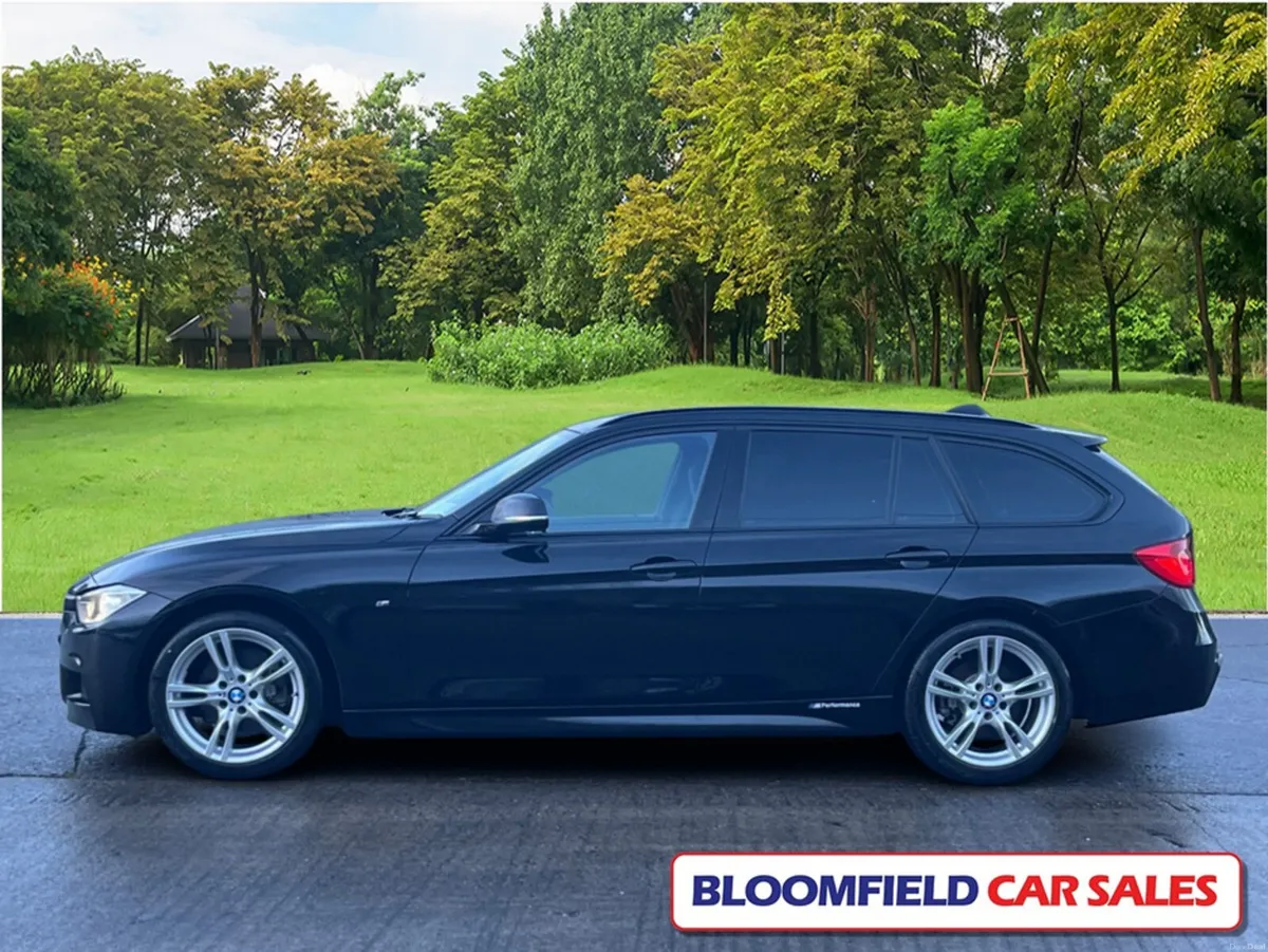 BMW 3-Series 320D MSPORT , ESTATE // LOW MILEAGE - Image 4