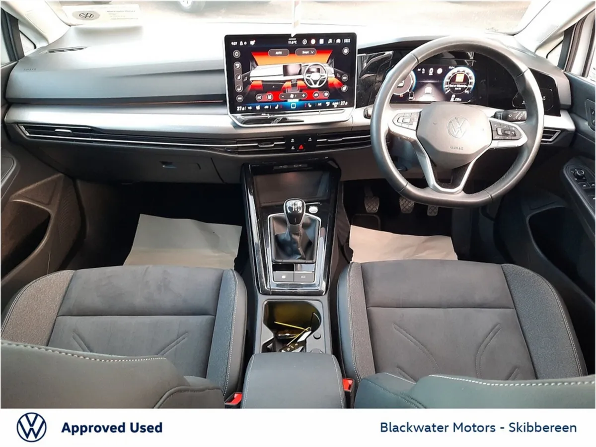 Volkswagen Golf 2.0TDI 116BHP STYLE WITH TINTED RE - Image 3