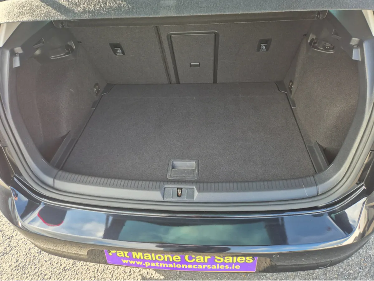Volkswagen Golf GT TDI BLUEMOTION S-A - Image 2