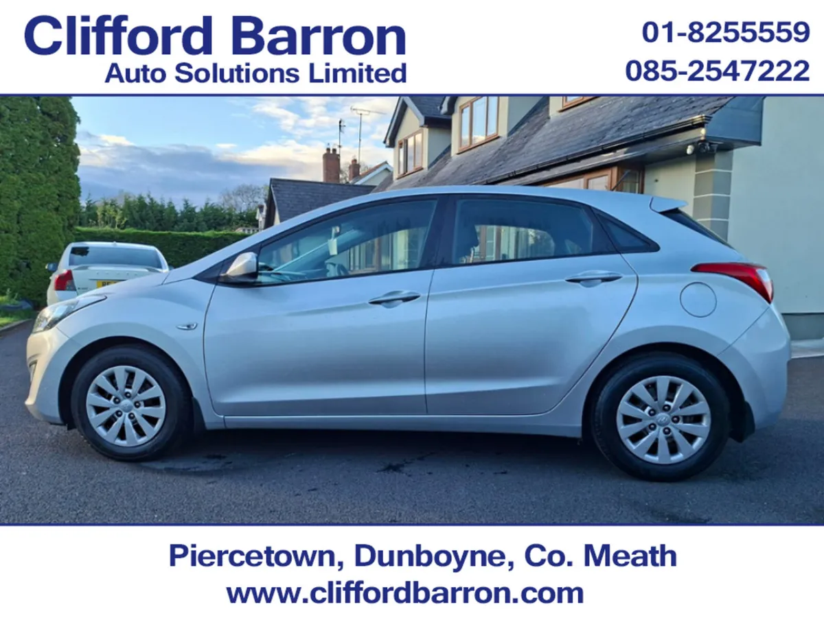 Hyundai i30 1.4 PETROL CLASSIC 5DR - Image 4