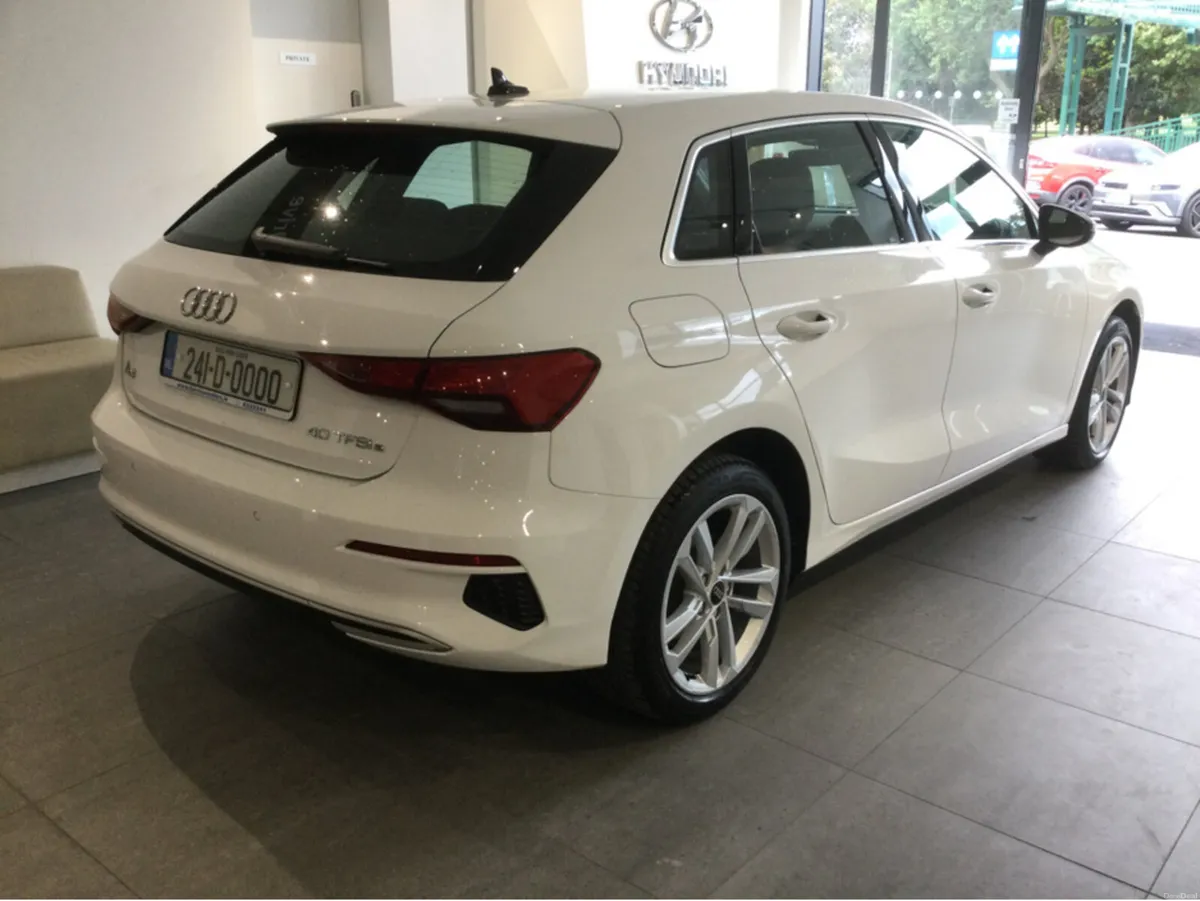 Audi A3 SPORT 40 TFSI E ** PLUG IN HYBRID ** - Image 2