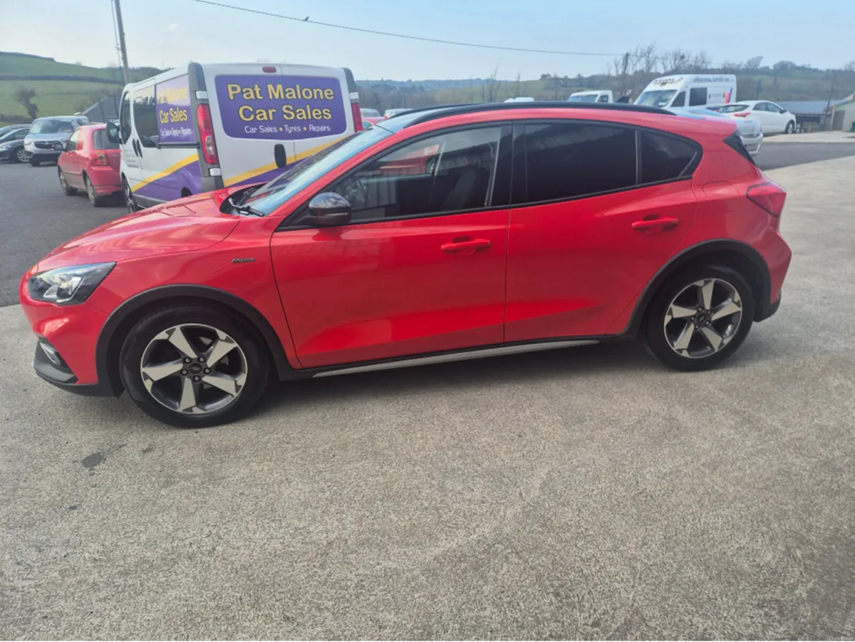 Ford Focus ACTIVE ECOBLUE - Image 3