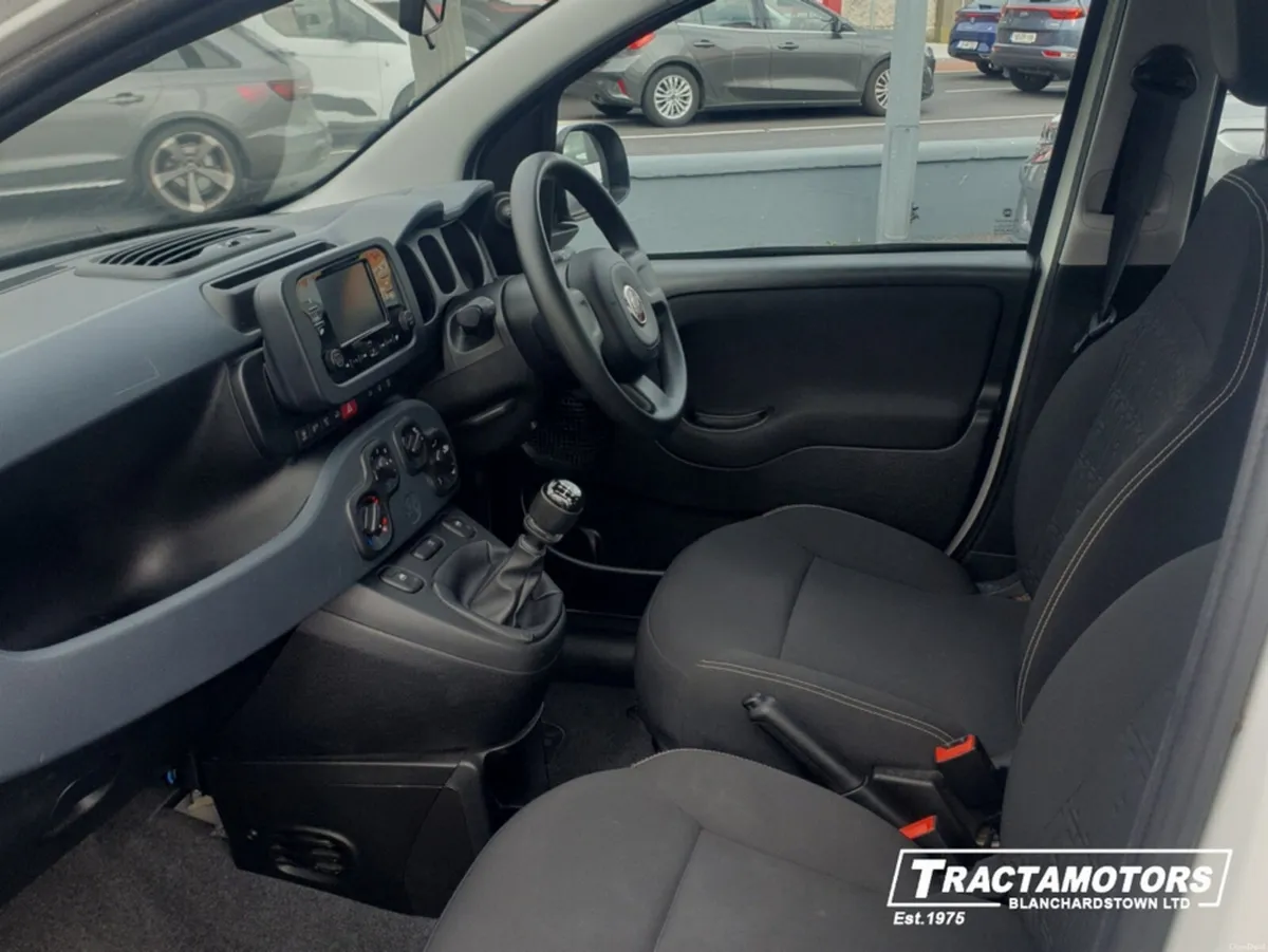 Fiat Panda 1.0 MHEV 5DR - Image 4