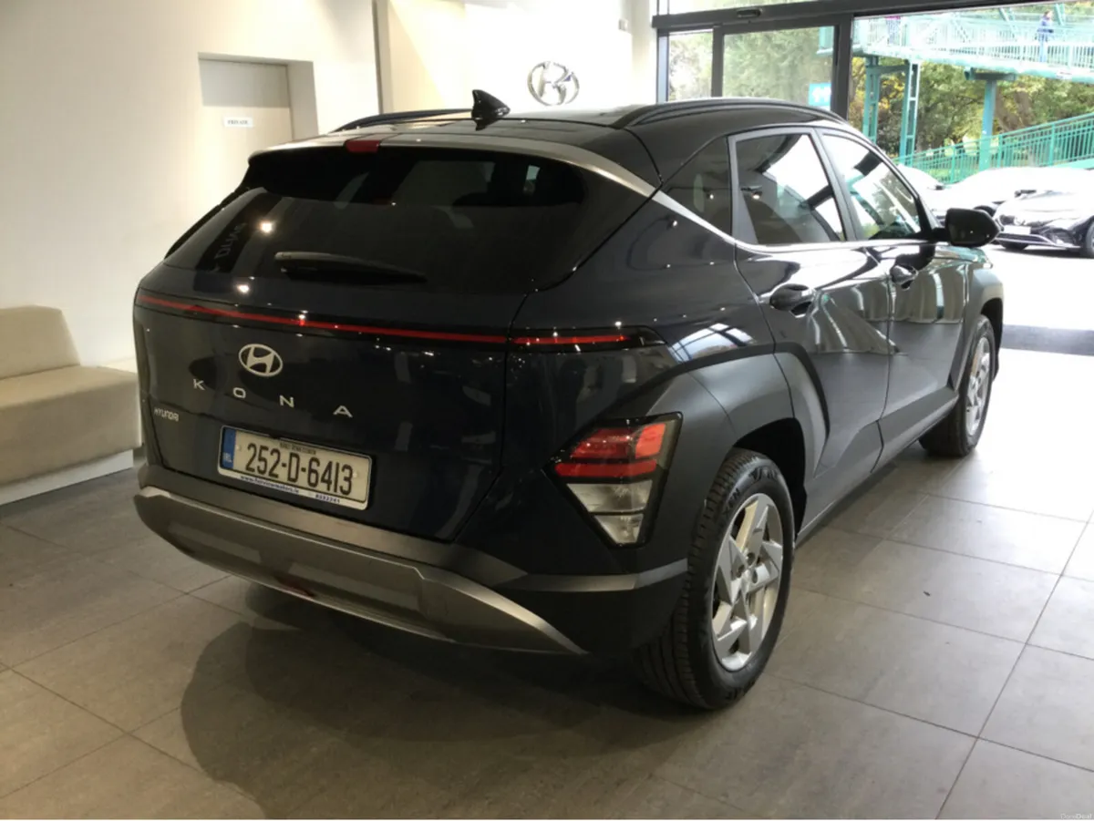 Hyundai KONA ELEGANCE - Demo Model - - Image 2