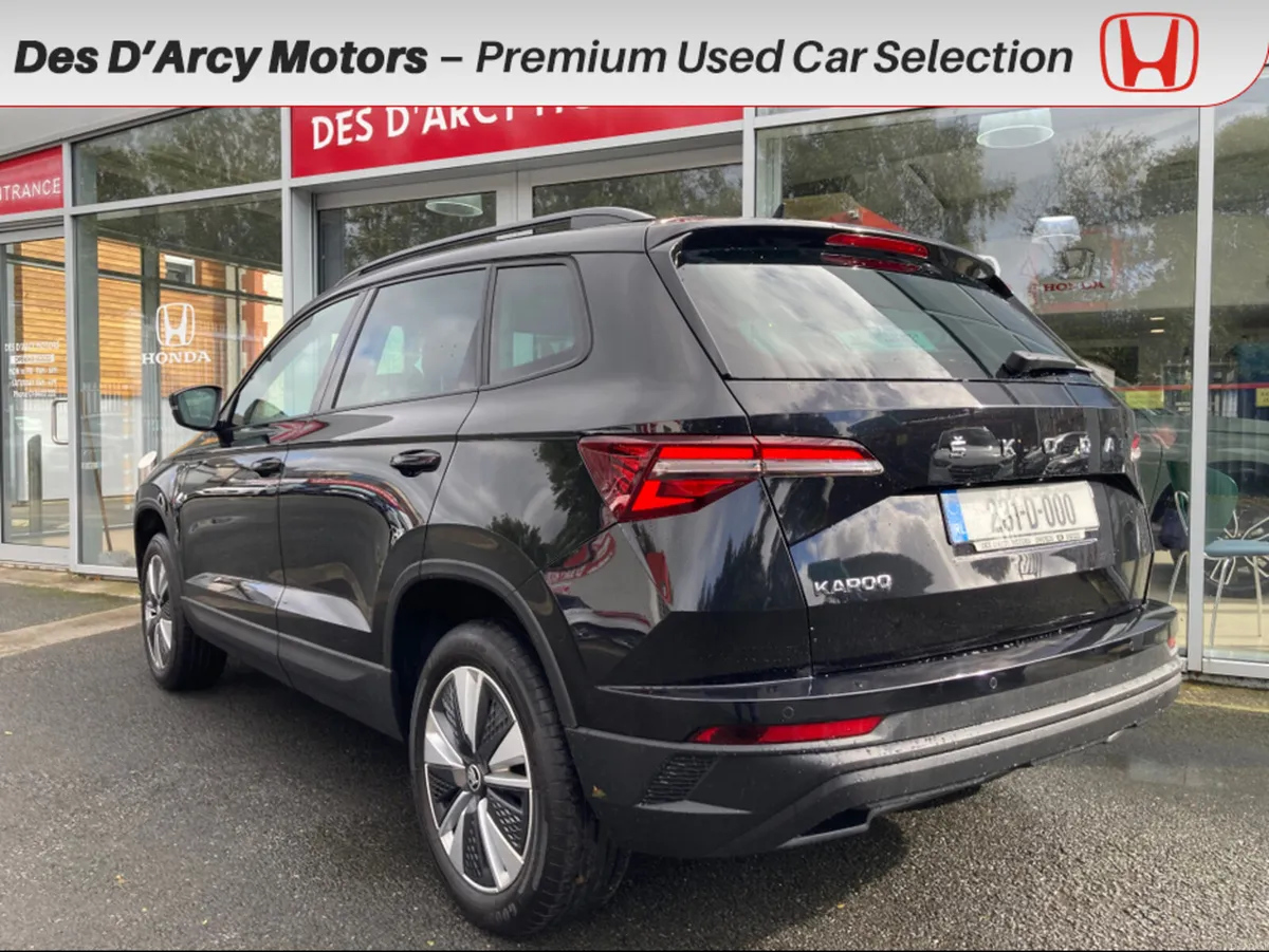 Skoda Karoq SE DRIVE TSI IMMACULATE CONDITION - Image 2
