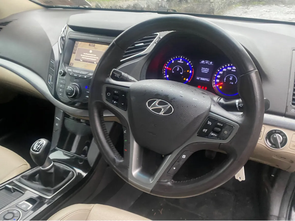 Hyundai i40 // TRADE SALE ONLY //EXECUTIVE 4DR - Image 6