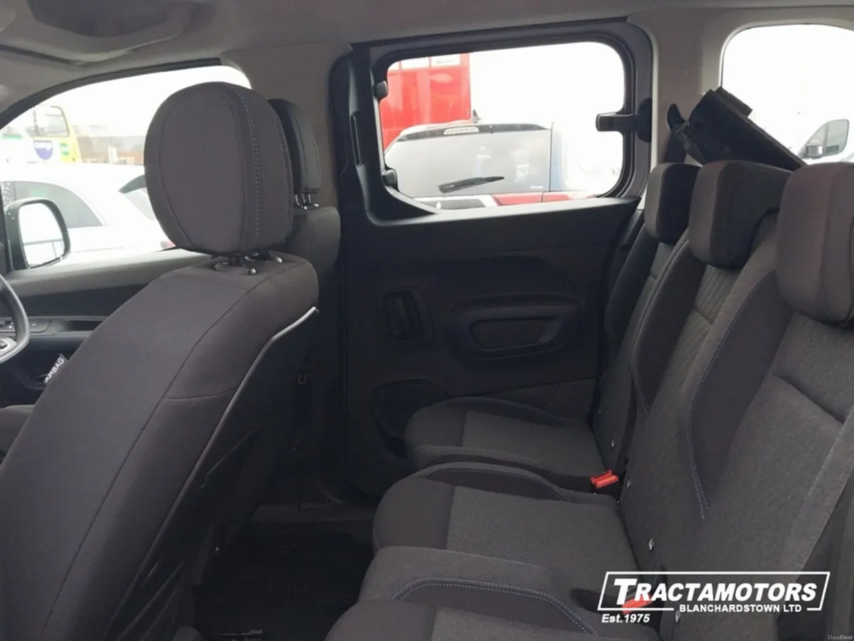 Fiat Doblo COMBI MWB FEEL PACK 4DR - Image 6