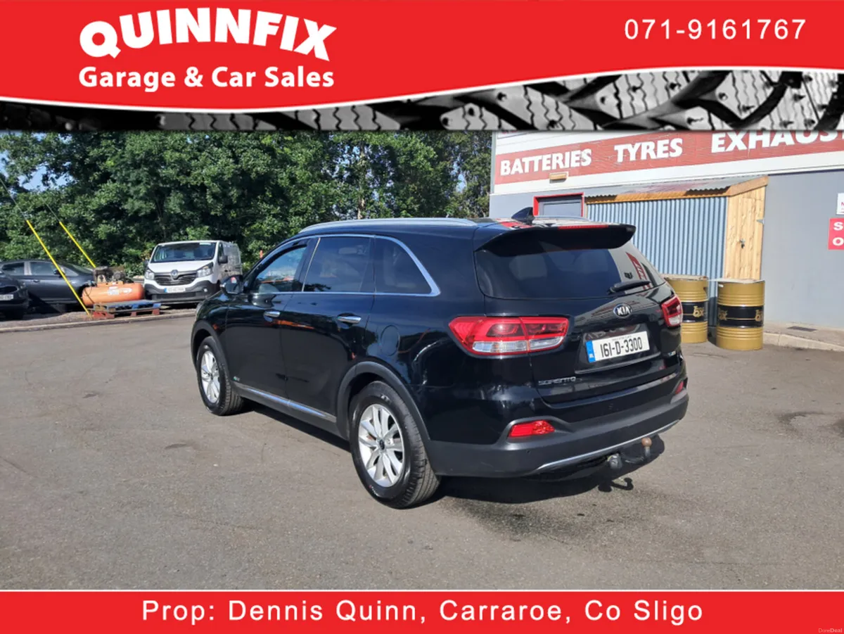 Kia Sorento PLATINUM 5DR - Image 4
