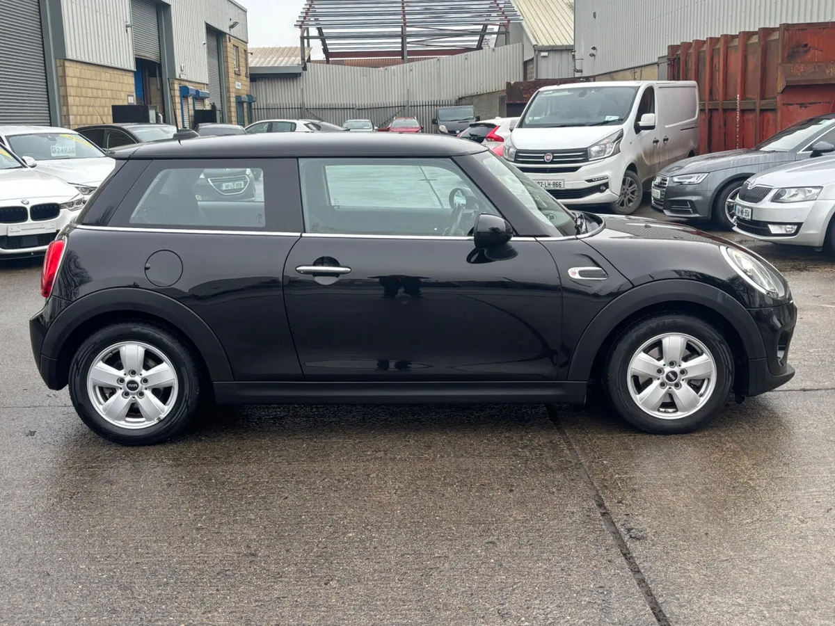 2018 MINI COOPER 1.5 3DR GREAT SPEC - Image 3