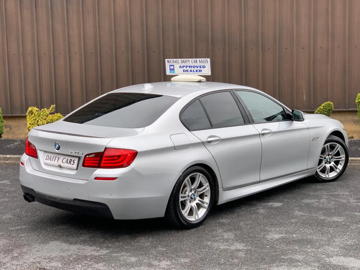 BMW M5 D F10 M SPORT 4DR AUTO - Image 3