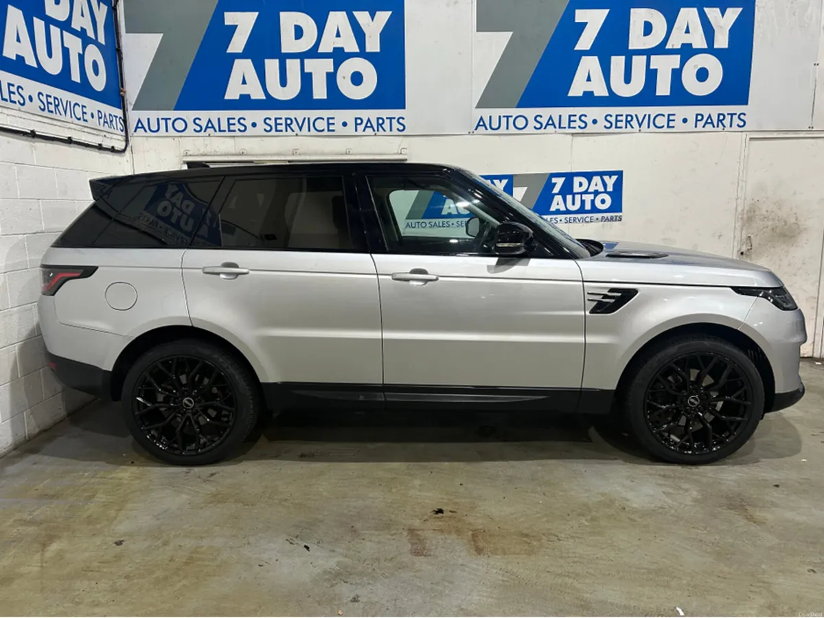 Land Rover Range Rover Sport 2.0 SD4 S 5DR AUTO - Image 3