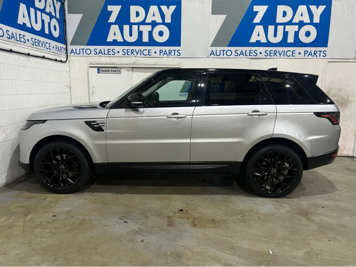 Land Rover Range Rover Sport 2.0 SD4 S 5DR AUTO - Image 4