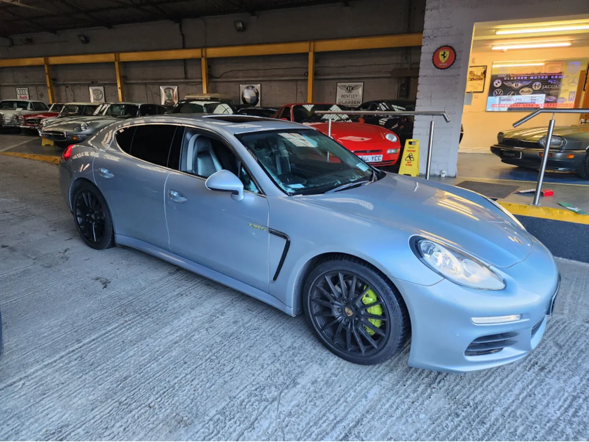 Porsche Panamera 3.0 V6 PETROL  S E-HYBRID TIPTRON - Image 6