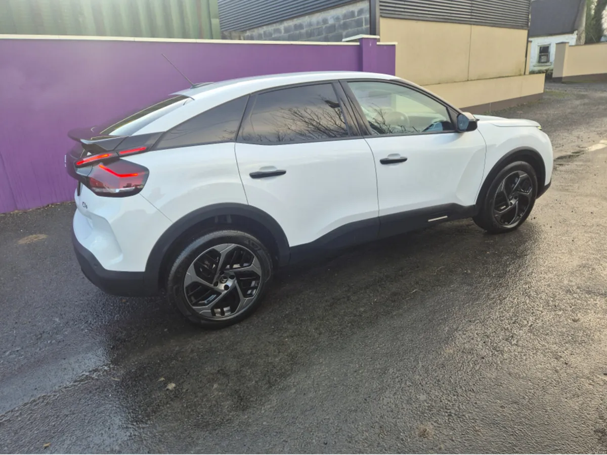 Citroen C4 FEEL BLUEHDI 110 COMMERCIAL MY22. MY22. - Image 3