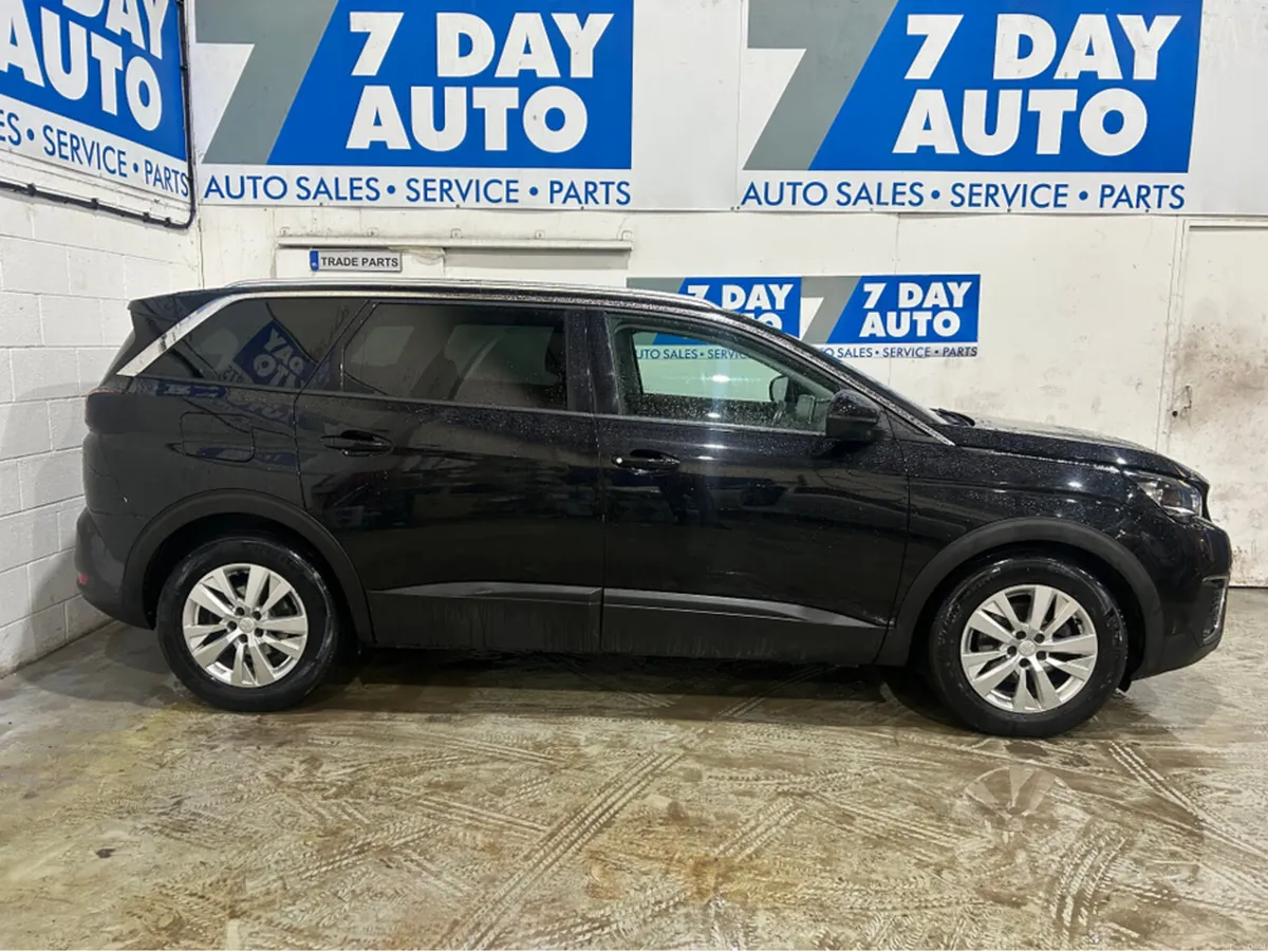 Peugeot 5008 AUTO 1.5 BLUE HDI 130 4DR ACTIVE - Image 3