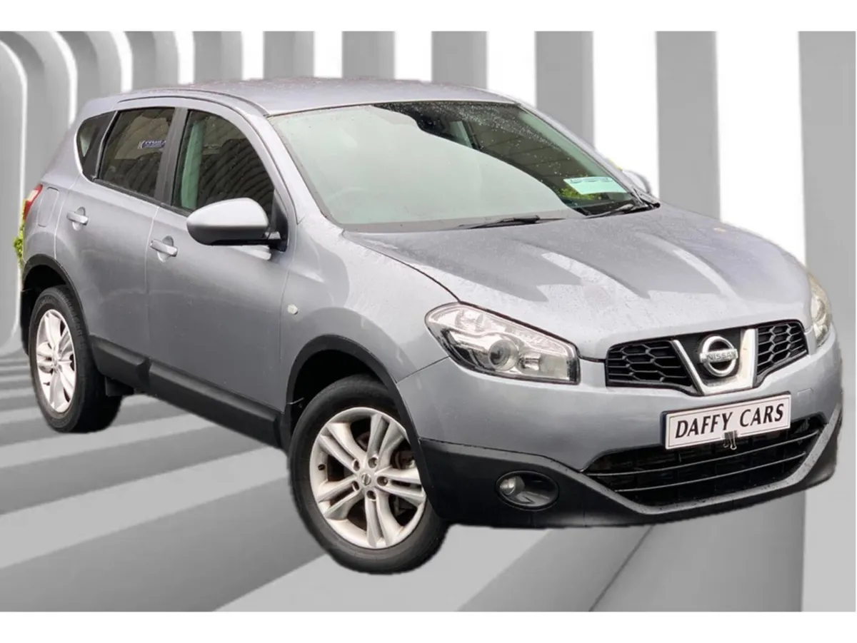 Nissan Qashqai 1.5 SV 5DR - Image 2