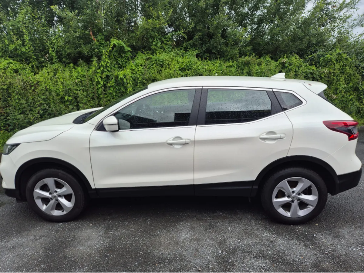 Nissan Qashqai ACENTA PREMIUM DC - Image 6