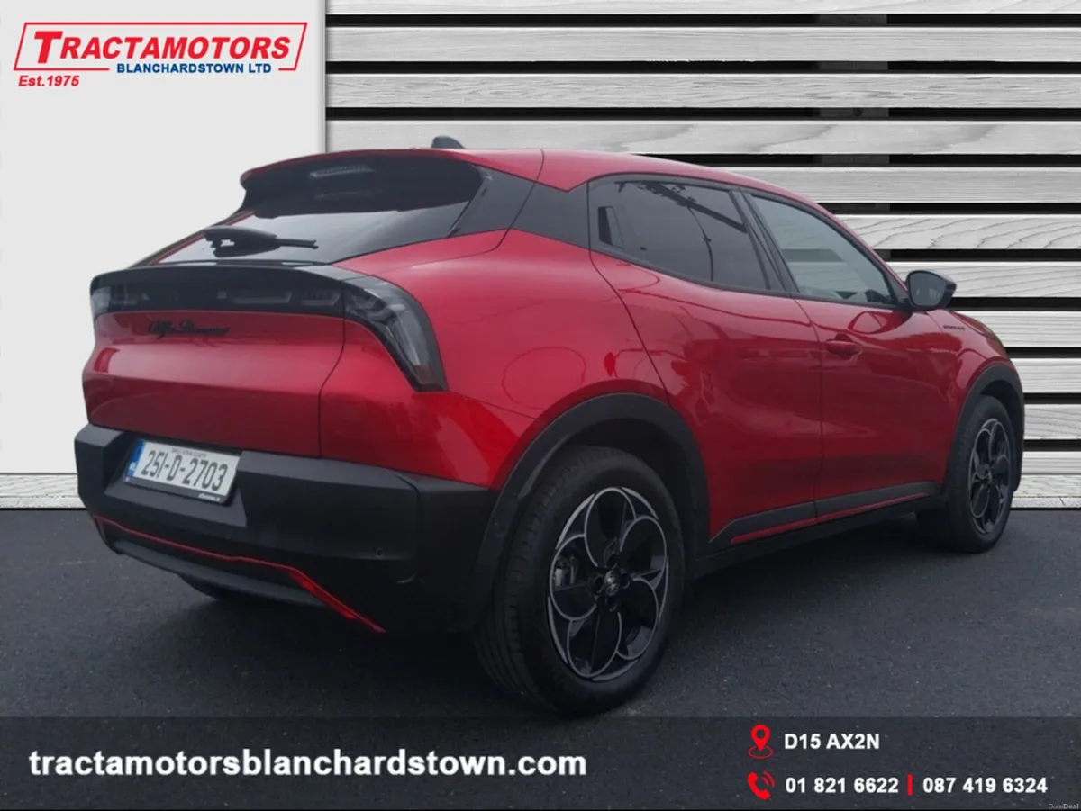 Alfa Romeo Junior SPECIALE TOP SPECIFICATION 54KW - Image 3