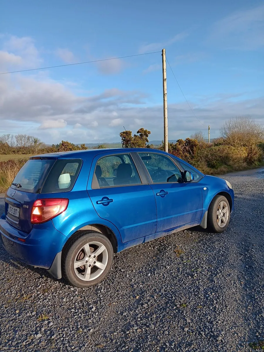 Suzuki SX4 Fwd Manual SUV - Image 3