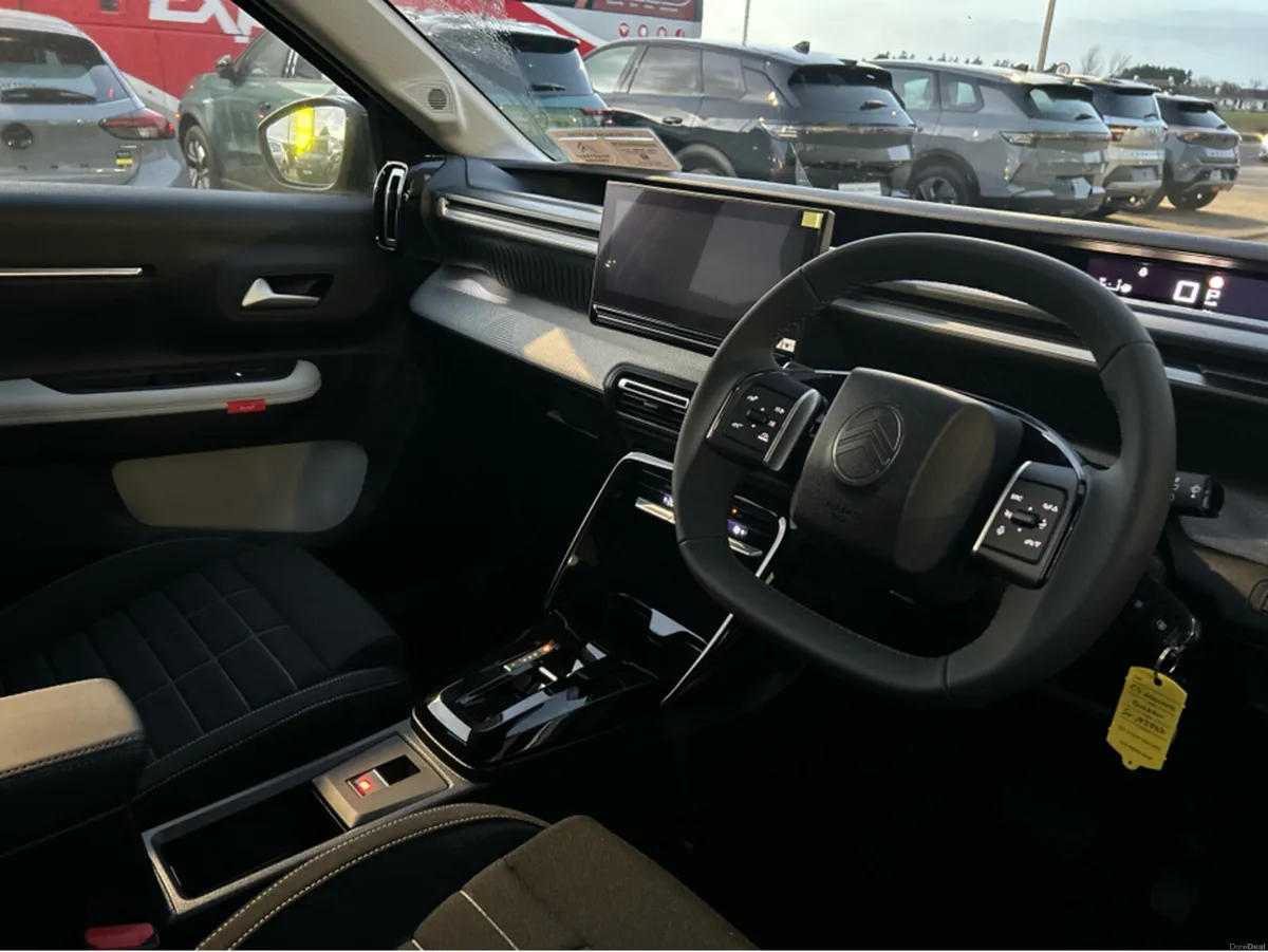 Citroen C3 Aircross Plus 1.2 MHEV    NEW MODEL - Image 6