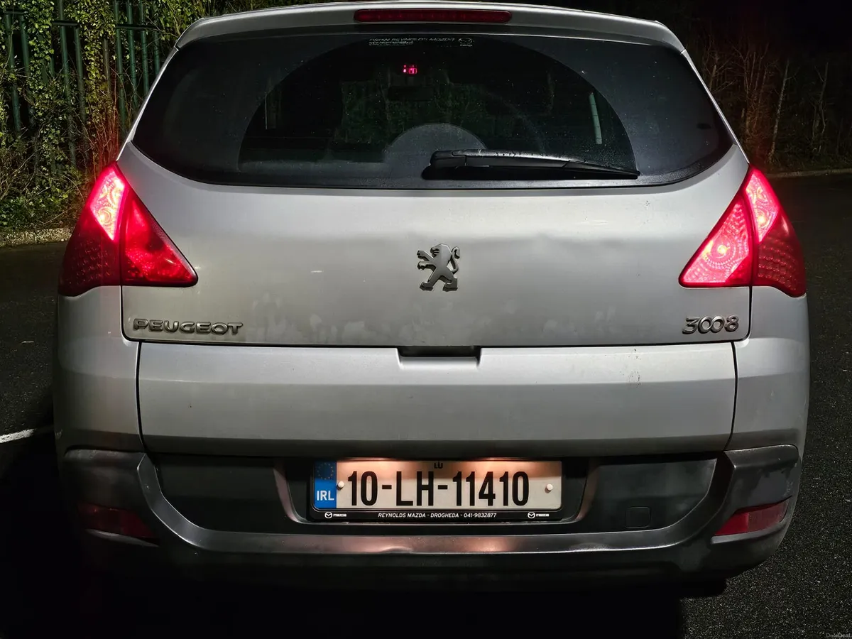 Peugeot 3008 automatic diesel €1900 no offers - Image 3