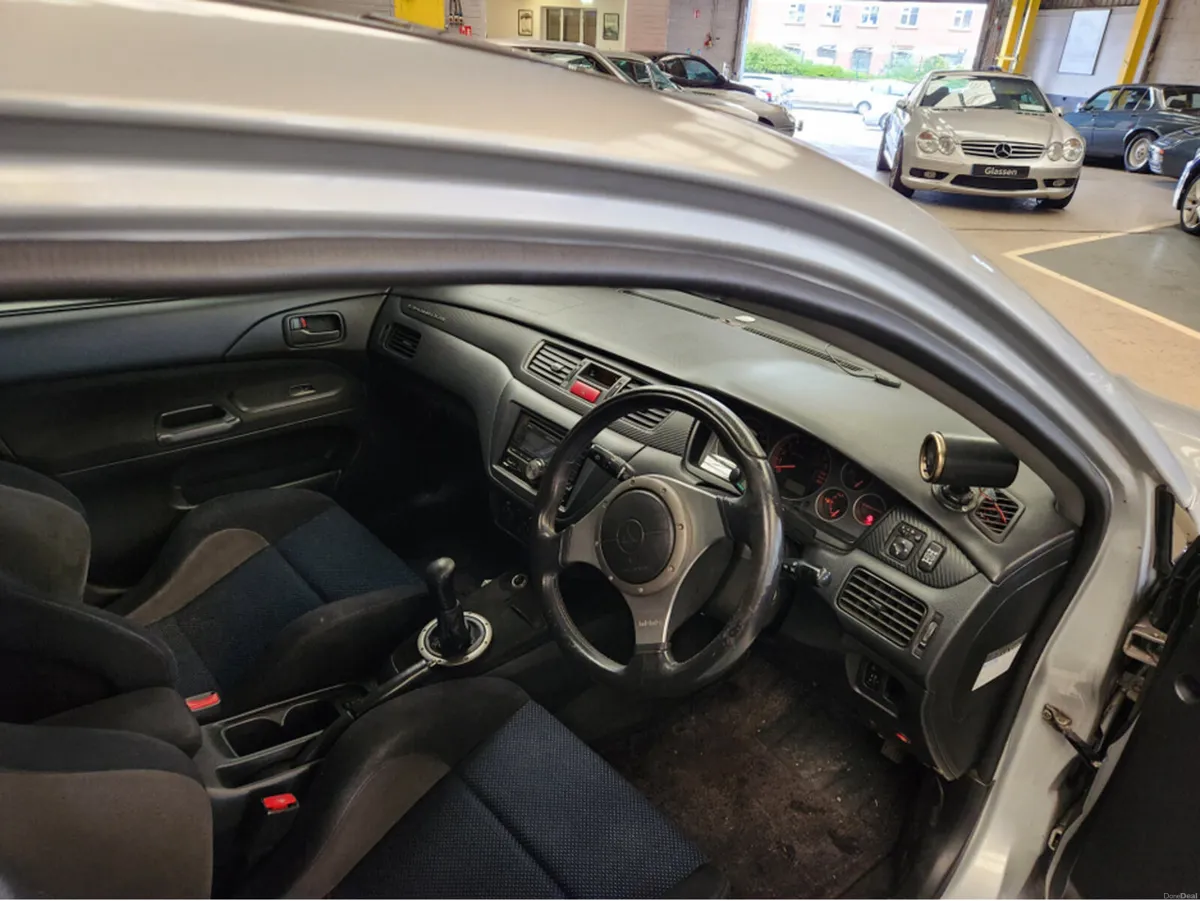 Mitsubishi Lancer EVO 7 - Image 6