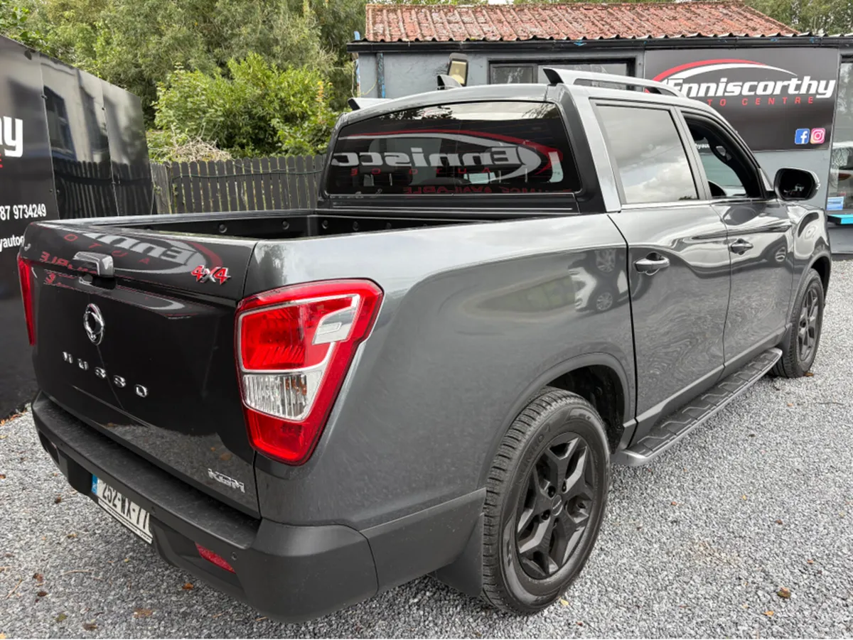 KGM Musso 2.2 DSL AT P/T 4WD 4DR AUTO CREW CAB FUL - Image 6