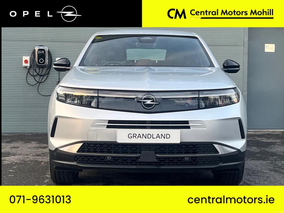 Opel Grandland Hybrid Elegance 1.2 136 BHP Automat - Image 4