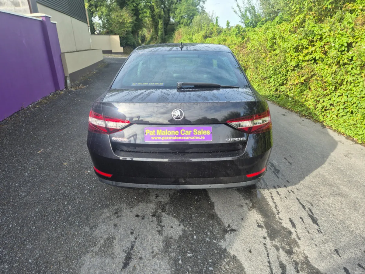 Skoda Superb SE L EXECUTIVE TDI - Image 5