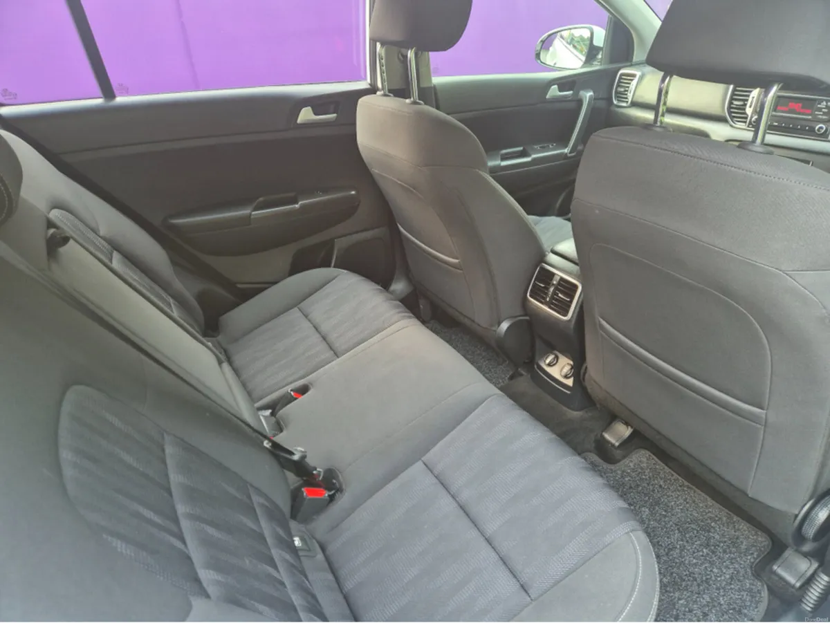 Kia Sportage LX 5DR - Image 6