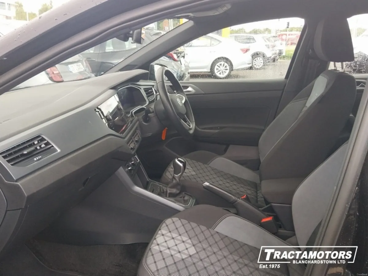 Volkswagen Polo R-LINE 1.0 TSI 95BHP MANUAL 5SPEED - Image 4