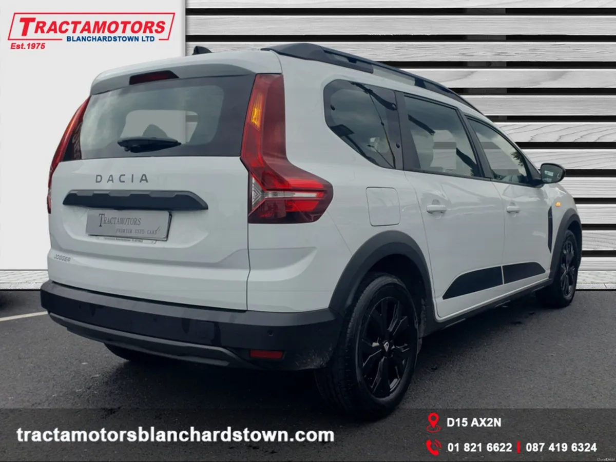 Dacia Jogger EXTREME SE TCE 110 5DR 7 SEATS - Image 3