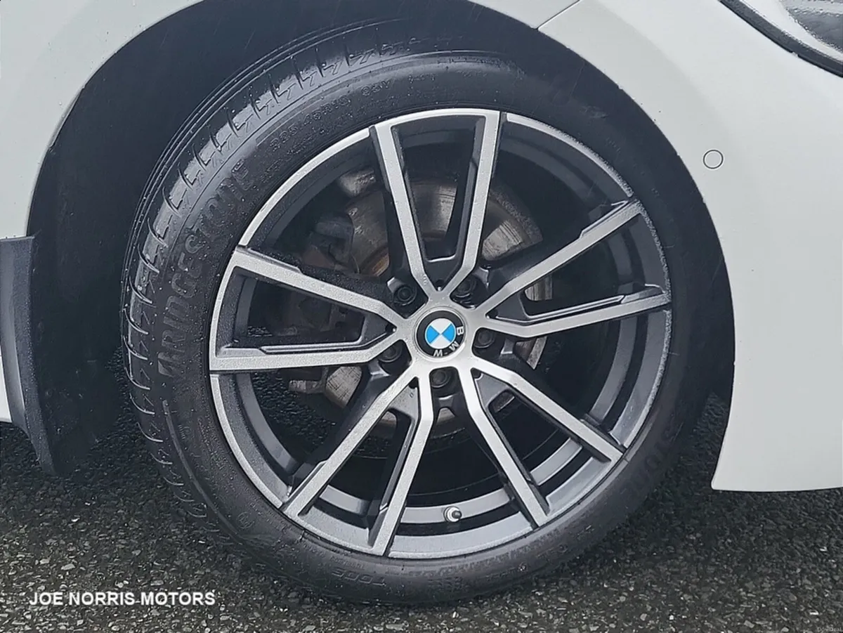 BMW 3-Series 318 D SPORT AUTO - Image 5