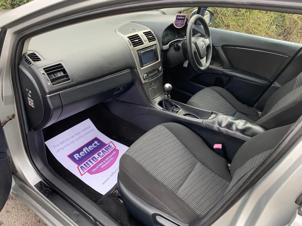 Toyota Avensis D-4D TR 4DR 2.0 OVERMOUNT - Image 6