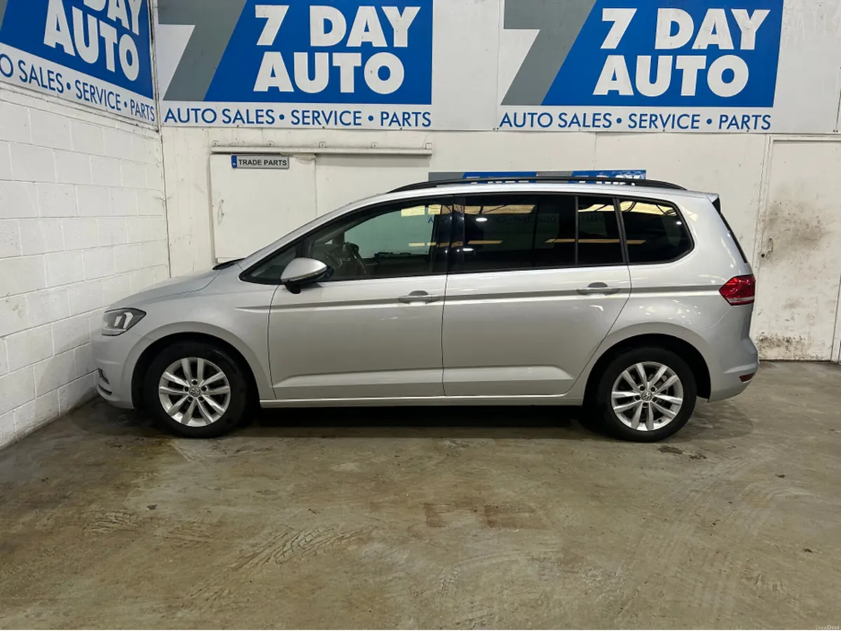 Volkswagen Touran New Model Pan Roof 1.6 TDI 7 Sea - Image 4