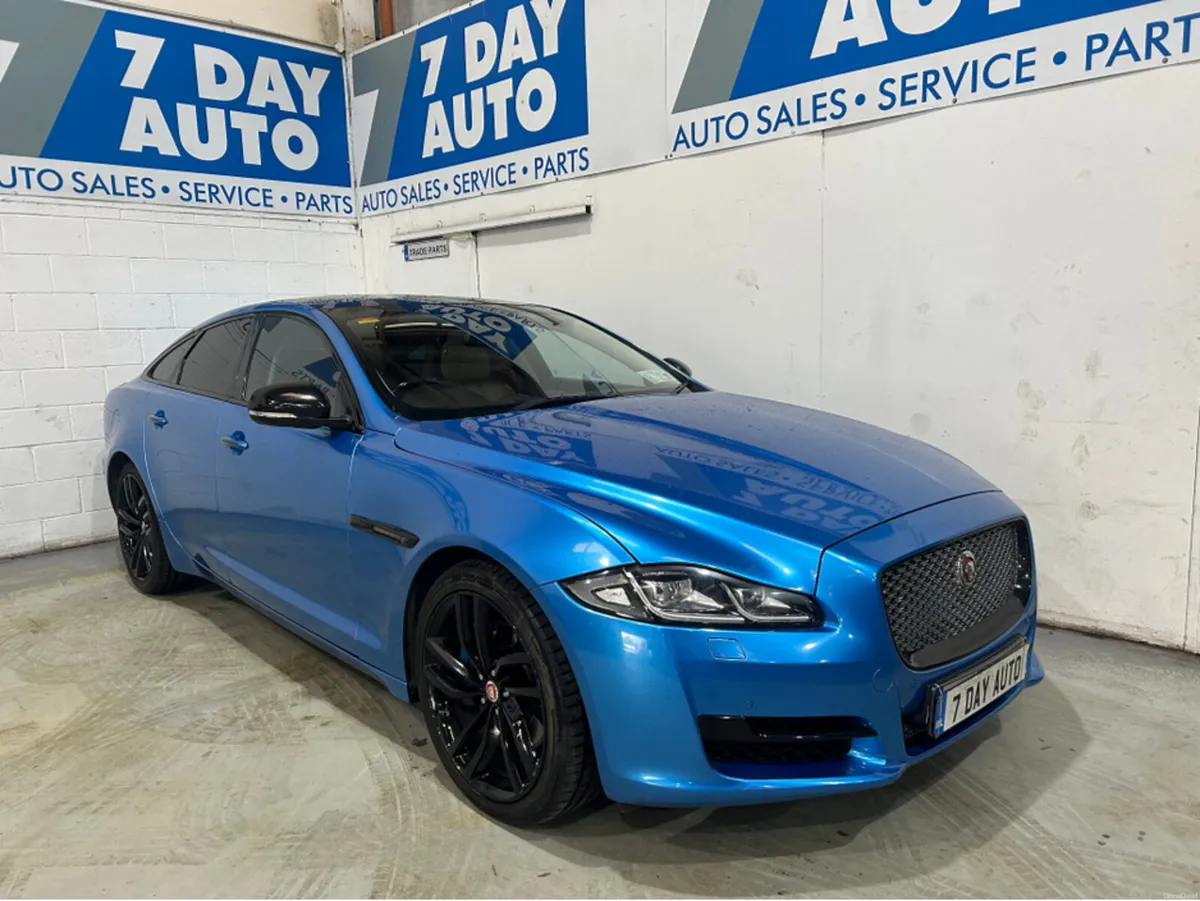 Jaguar XJ 3.0 D LUXURY 4DR AUTO - Image 1