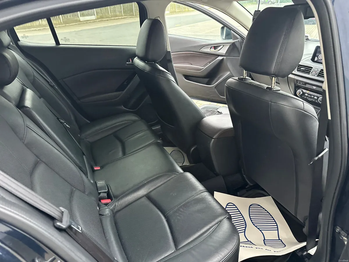 Mazda Mazda3 2018  new nct 03/28 tax9/26 - Image 3