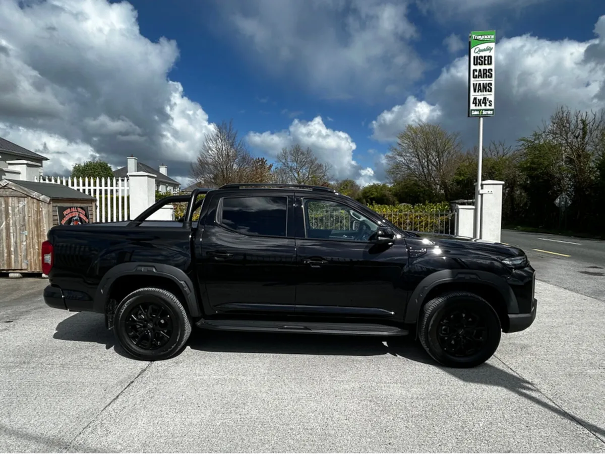 Maxus T90EV THIS VEHICLE COMES WITH A REAR ROLLER - Image 4