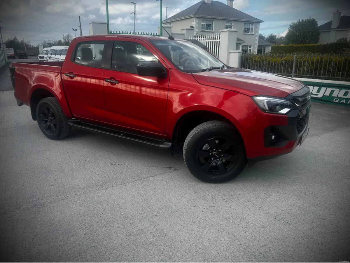Isuzu D-Max LSE AUTO CREWCAB 5 SEATER  €333 ROAD T - Image 1